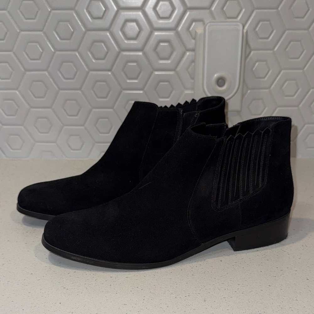 Vaneli Black Suede women's Chelsea Boots